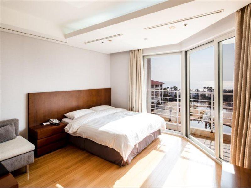 Sono Calm Jeju Hotel Seogwipo-stad Buitenkant foto