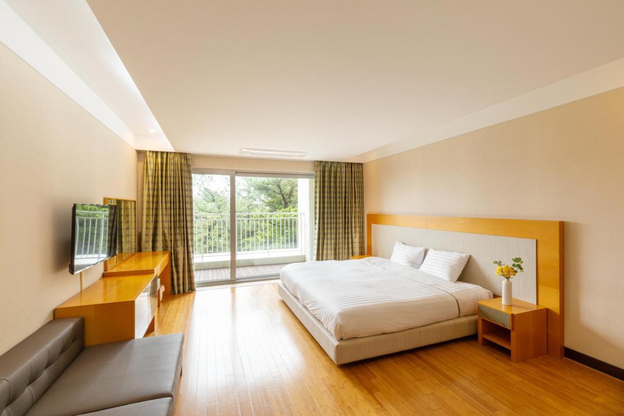 Sono Calm Jeju Hotel Seogwipo-stad Buitenkant foto