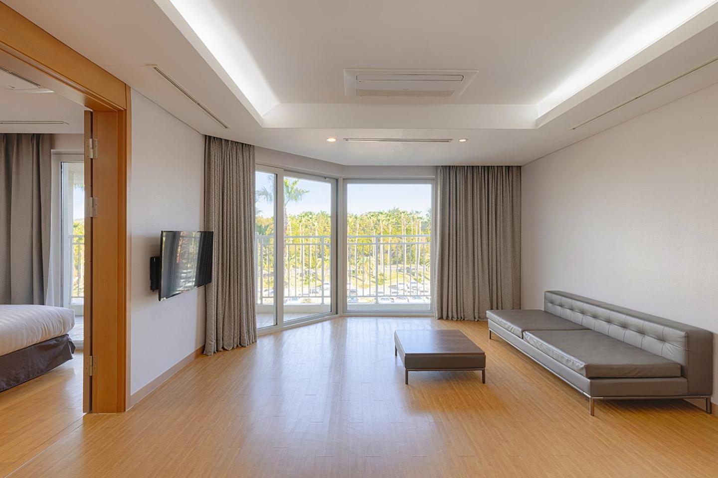 Sono Calm Jeju Hotel Seogwipo-stad Buitenkant foto