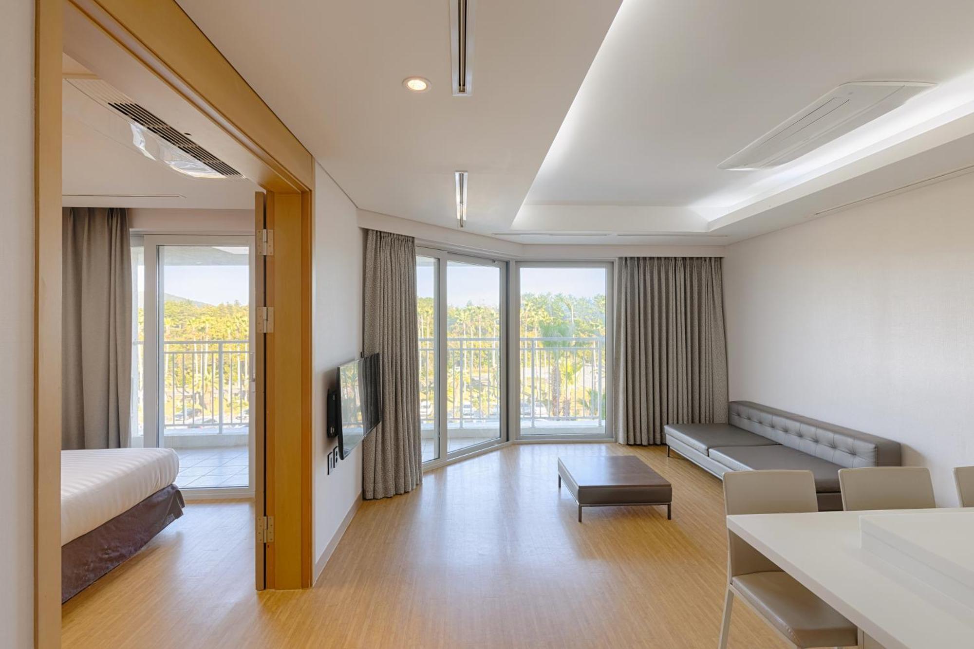 Sono Calm Jeju Hotel Seogwipo-stad Buitenkant foto