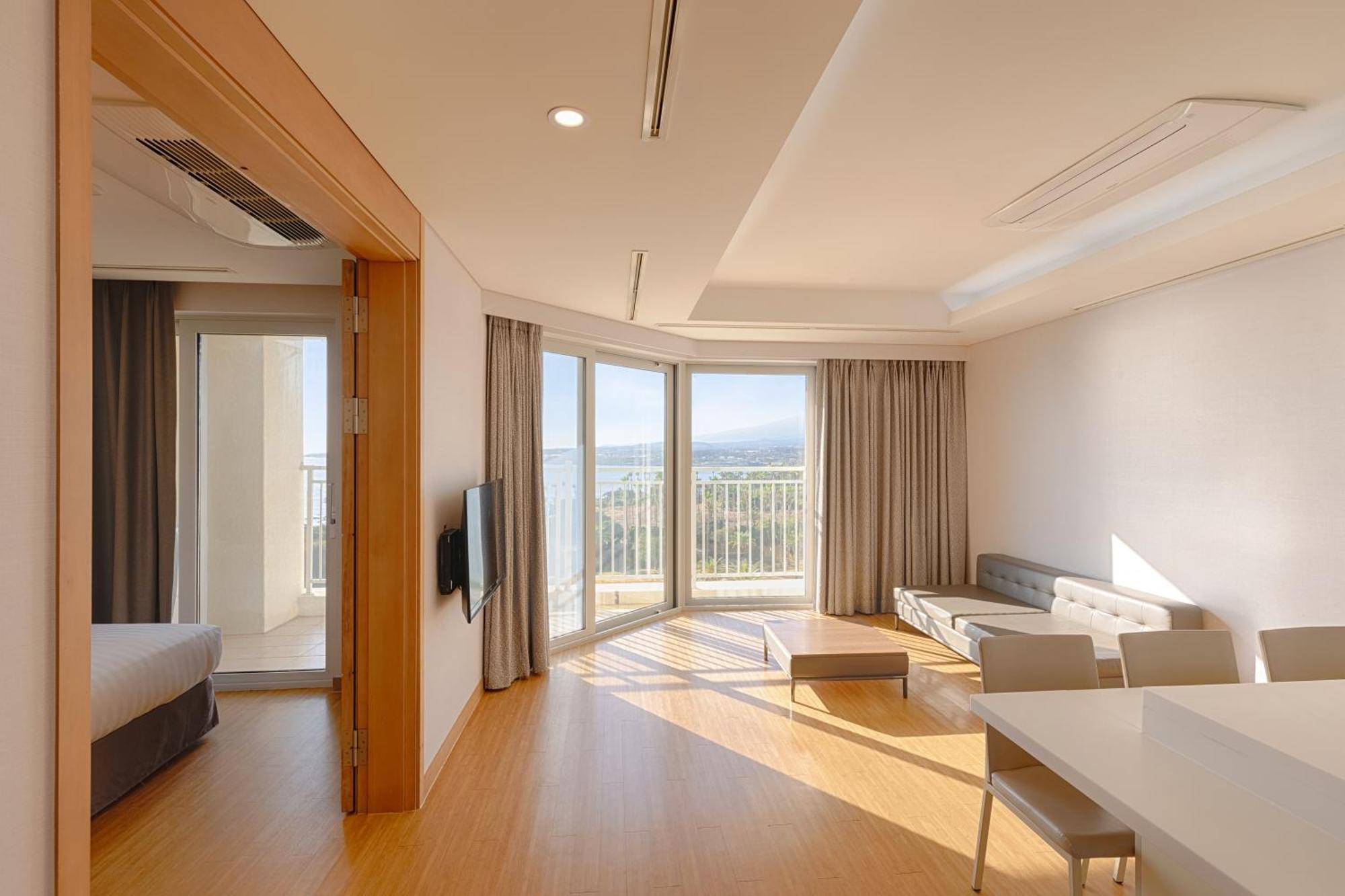 Sono Calm Jeju Hotel Seogwipo-stad Buitenkant foto